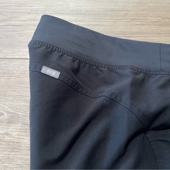 Figs Kade Cargo Scrub Pants Size: XXL - Picture 7 of 7